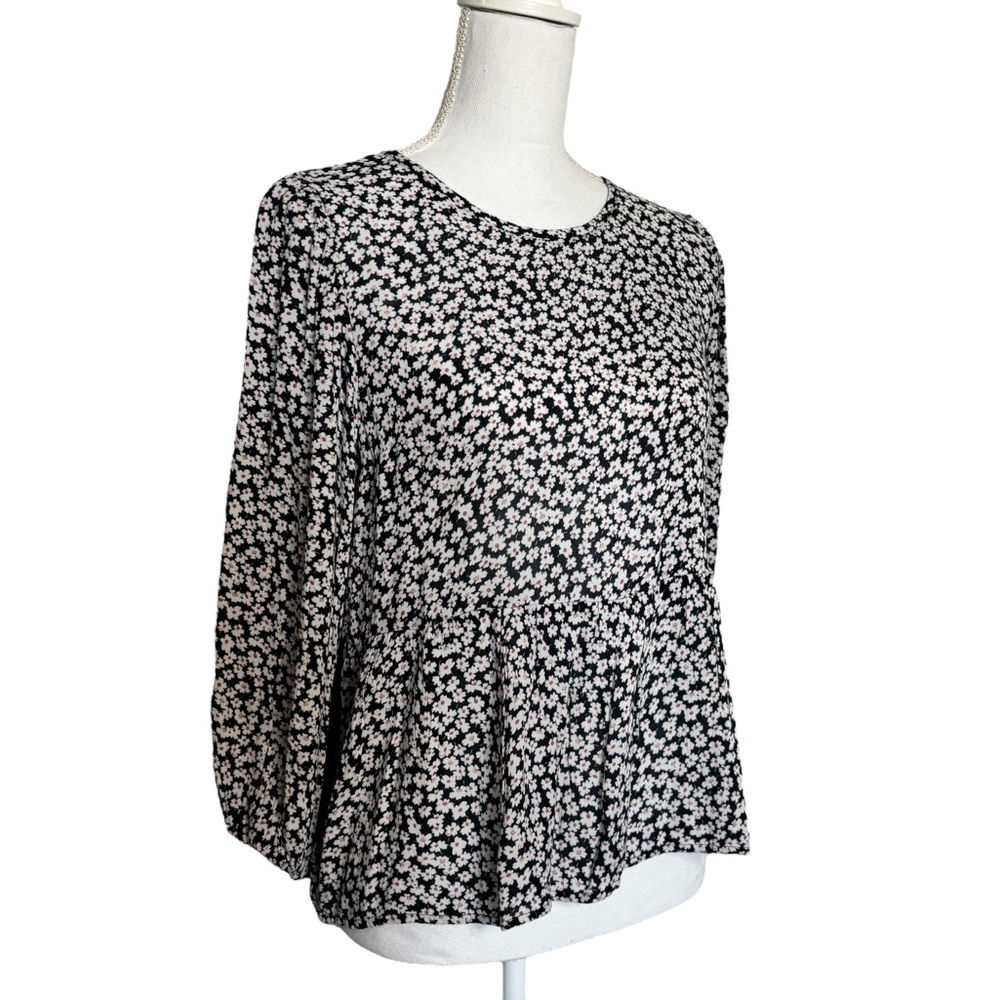 Abercrombie & Fitch Navy Blue Floral Top with Flowy Bottom